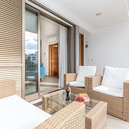 Apartment Pepita-tavira Centre, Pool & Garage Tavira