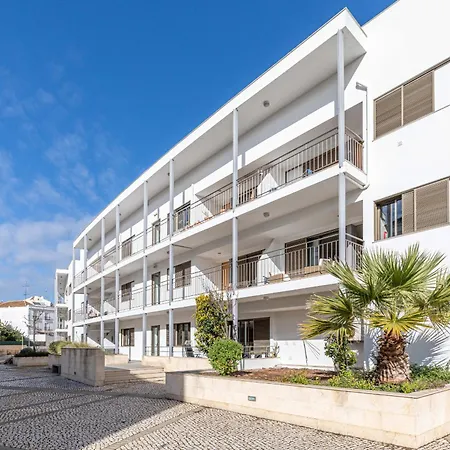 Apartment Pepita-tavira Centre, Pool & Garage Tavira